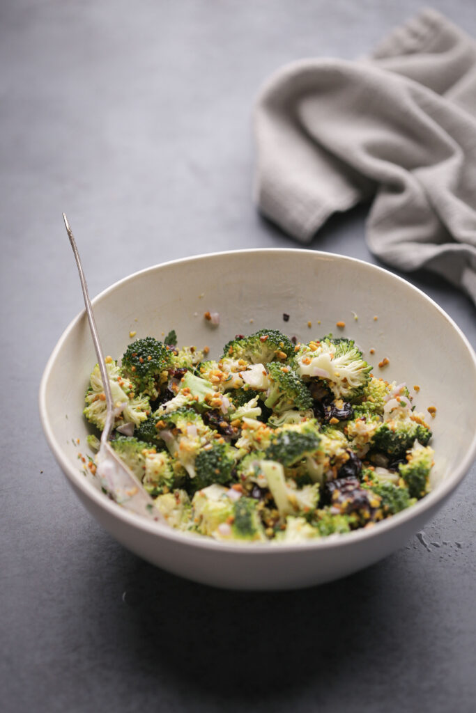 salata od svežeg brokolija